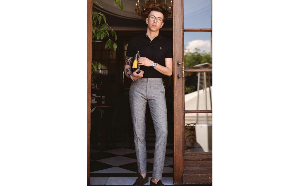 outfit abu abu pria

