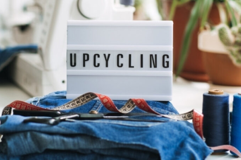 tips upcycling baju lama