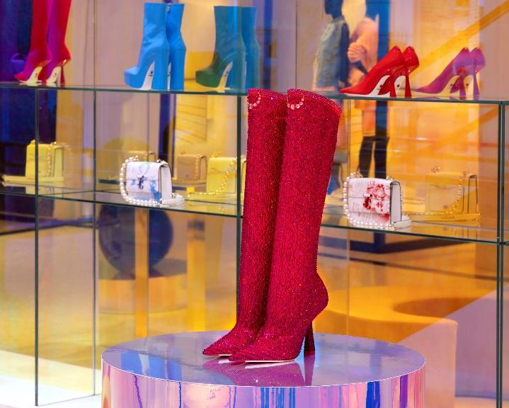 kolaborasi brand dengan anime