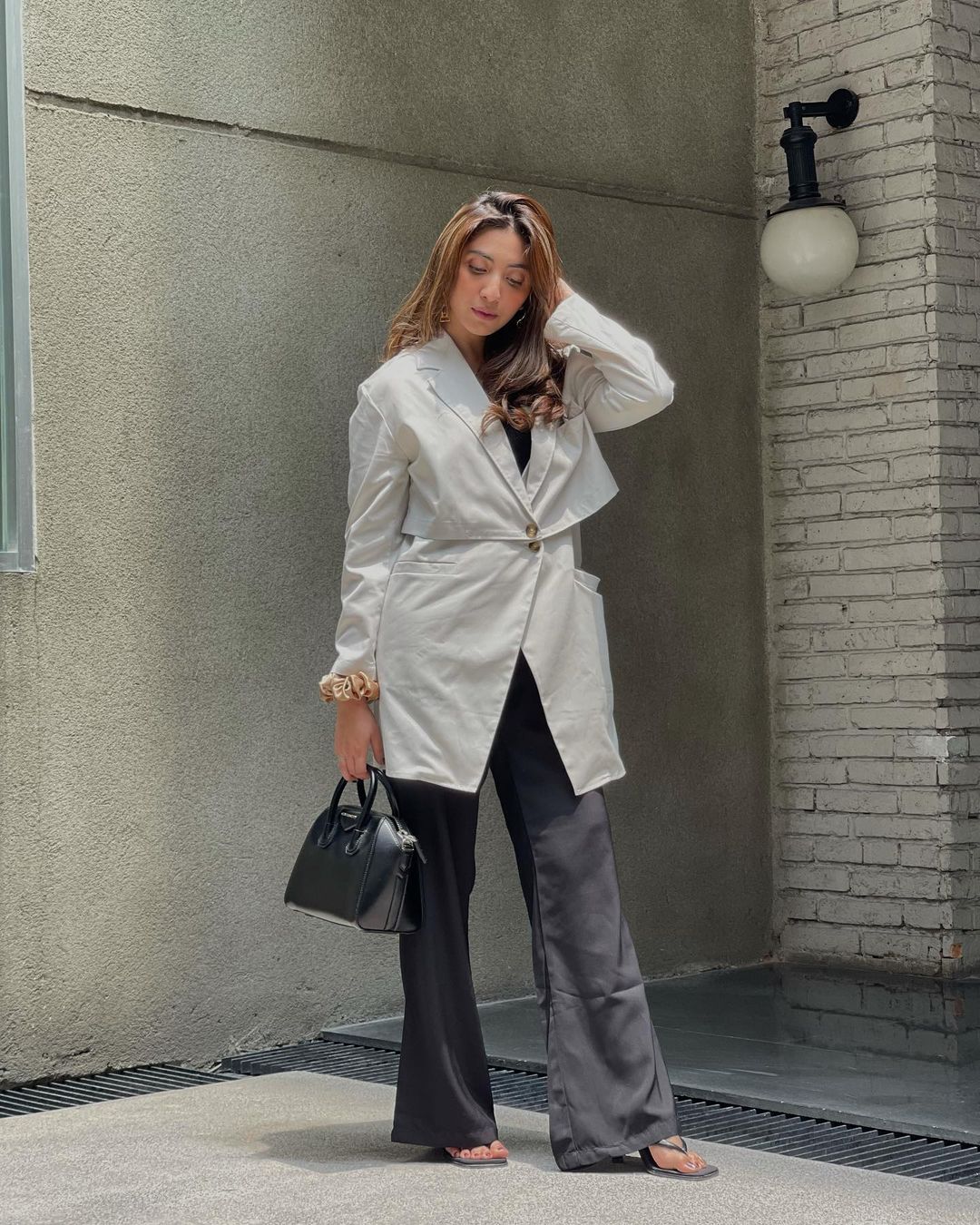modest wear kantor