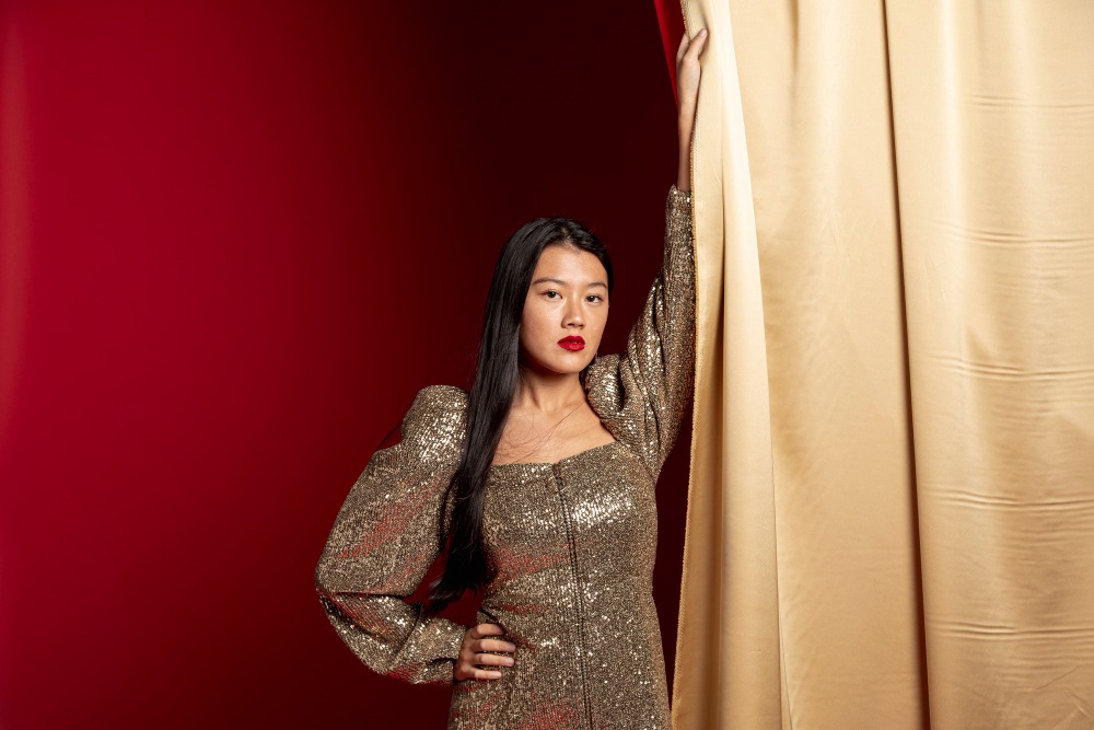 outfit pastel chrome