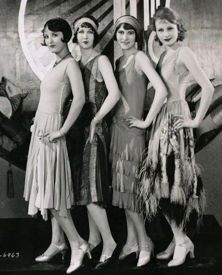 gaya busana flapper 1920