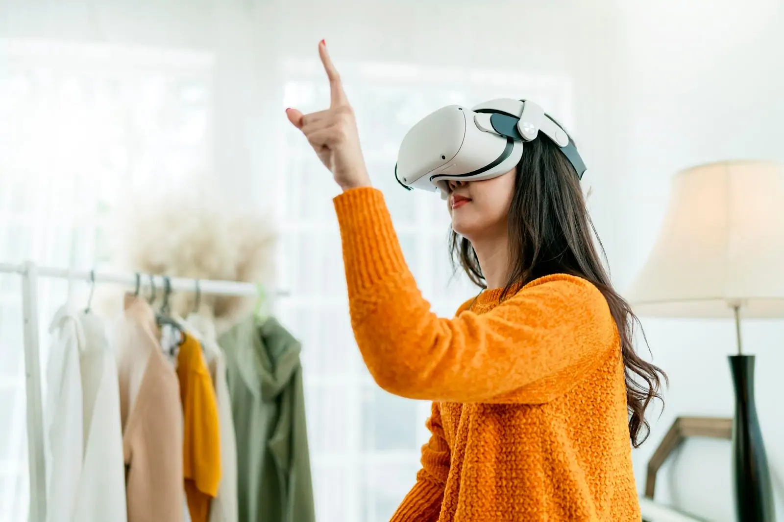 Teknologi AR/VR untuk Fashion Berkelanjutan