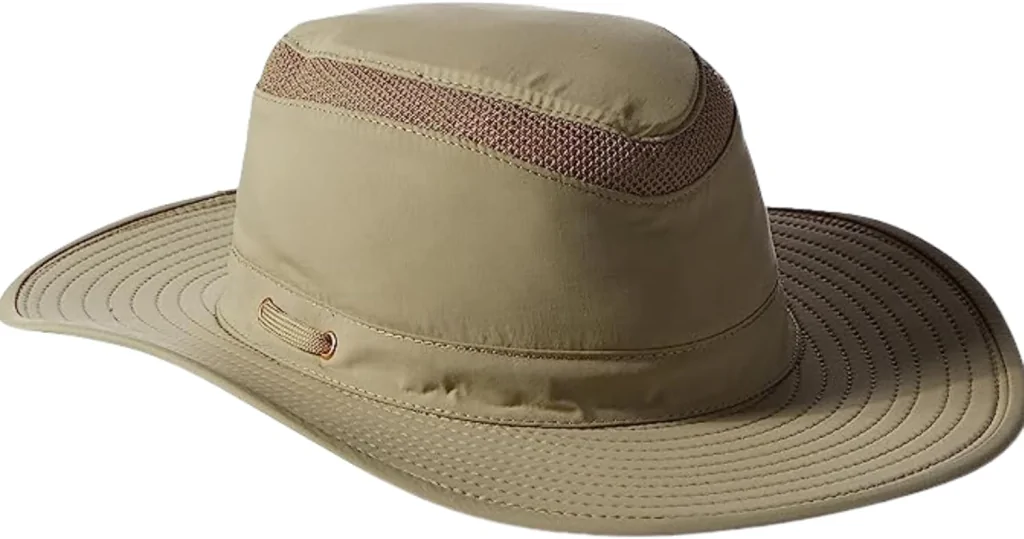 boater hat