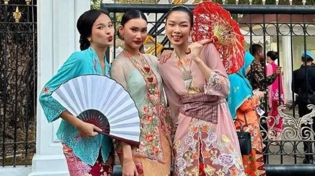 ciri ciri kebaya encim
