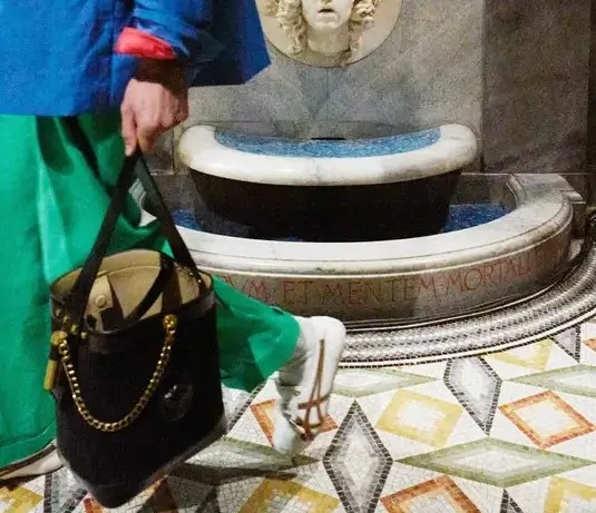 onitsuka tiger x versace