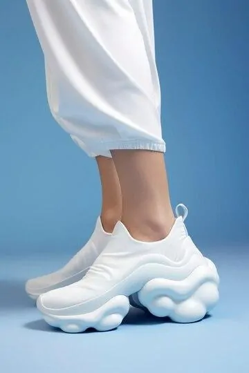 cara mencuci sepatu putih