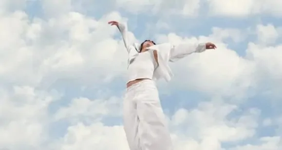 cara memakai cloud dancer