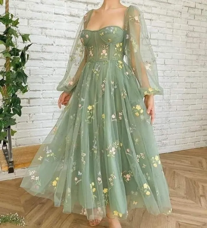 inspirasi gaun hijau pastel