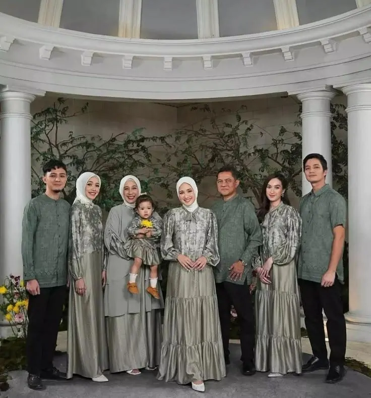baju keluarga hari raya