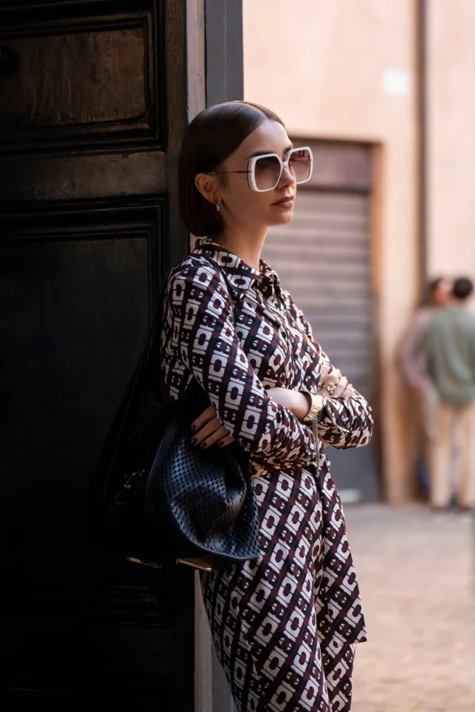 outfit emily in paris