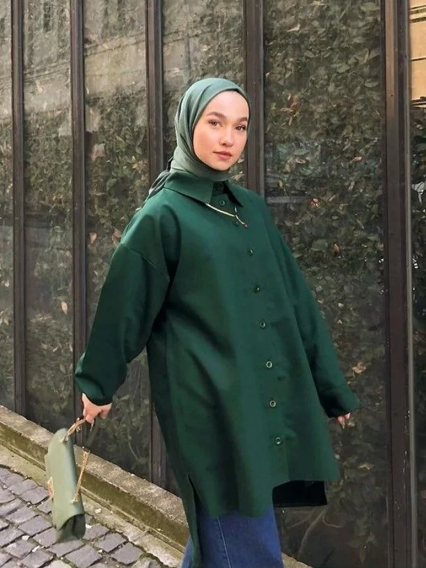 baju hijau botol cocok dengan hijab warna apa