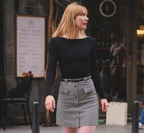 baju yang cocok untuk rok span