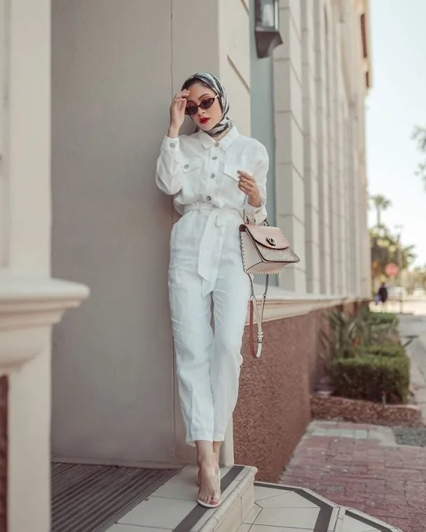 jilbab untuk outfit putih