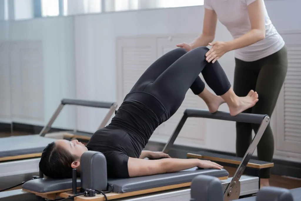 rekomendasi pakaian pilates