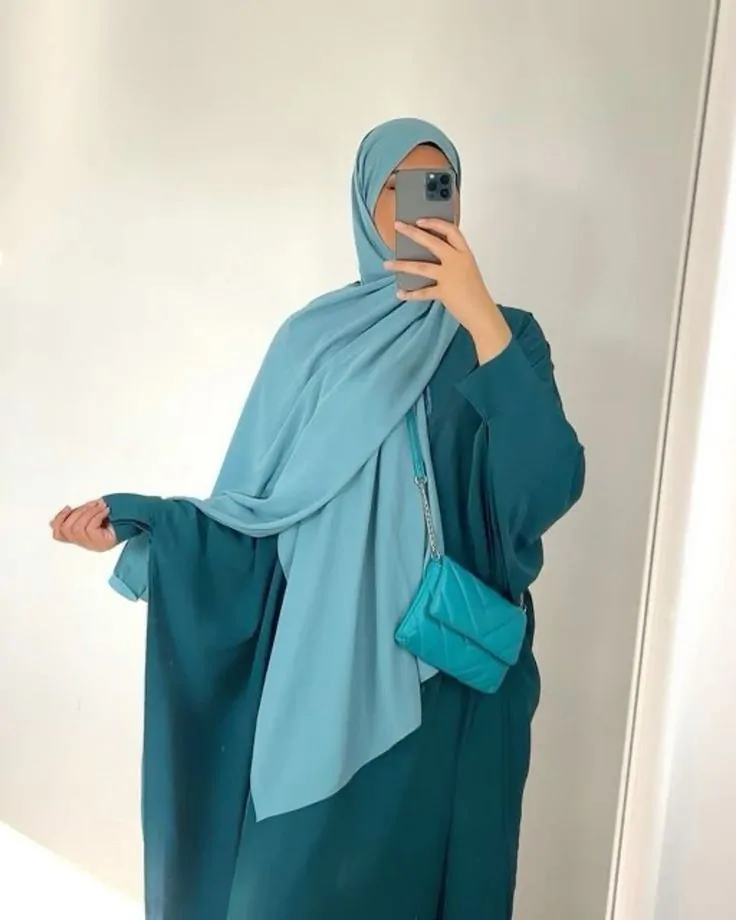 baju teal blue cocok dengan hijab warna apa