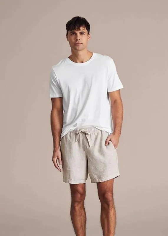 outfit liburan pria