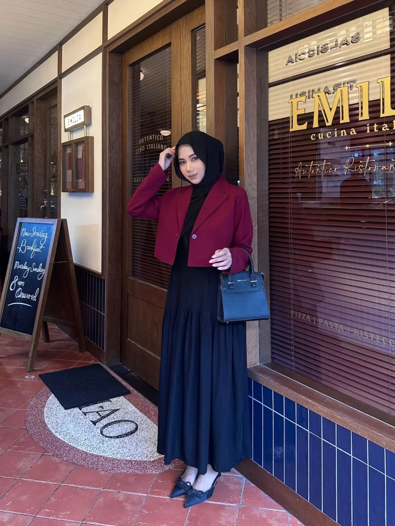 hijab untuk baju maroon