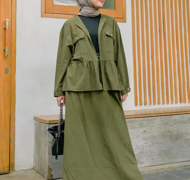 baju army cocok dengan jilbab warna apa